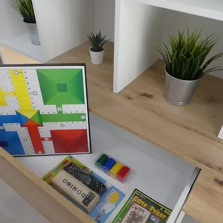 19 Piso Centrico, Nuevo Y Bien Equipado En La Trinidad * La Laguna (Tenerife)