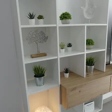 19 Piso Centrico, Nuevo Y Bien Equipado En La Trinidad