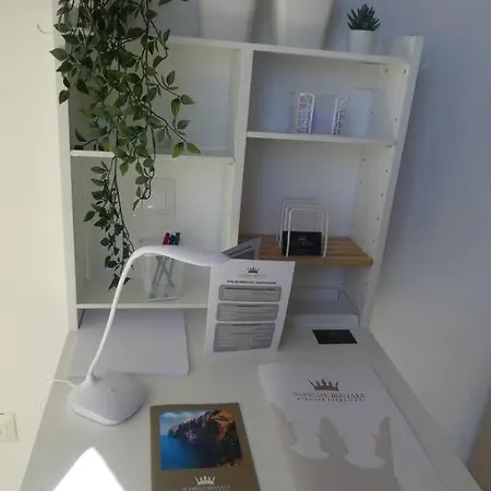 19 Piso Centrico, Nuevo Y Bien Equipado En La Trinidad Lejlighed